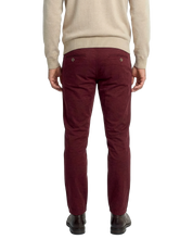 Pantalone chinos essential