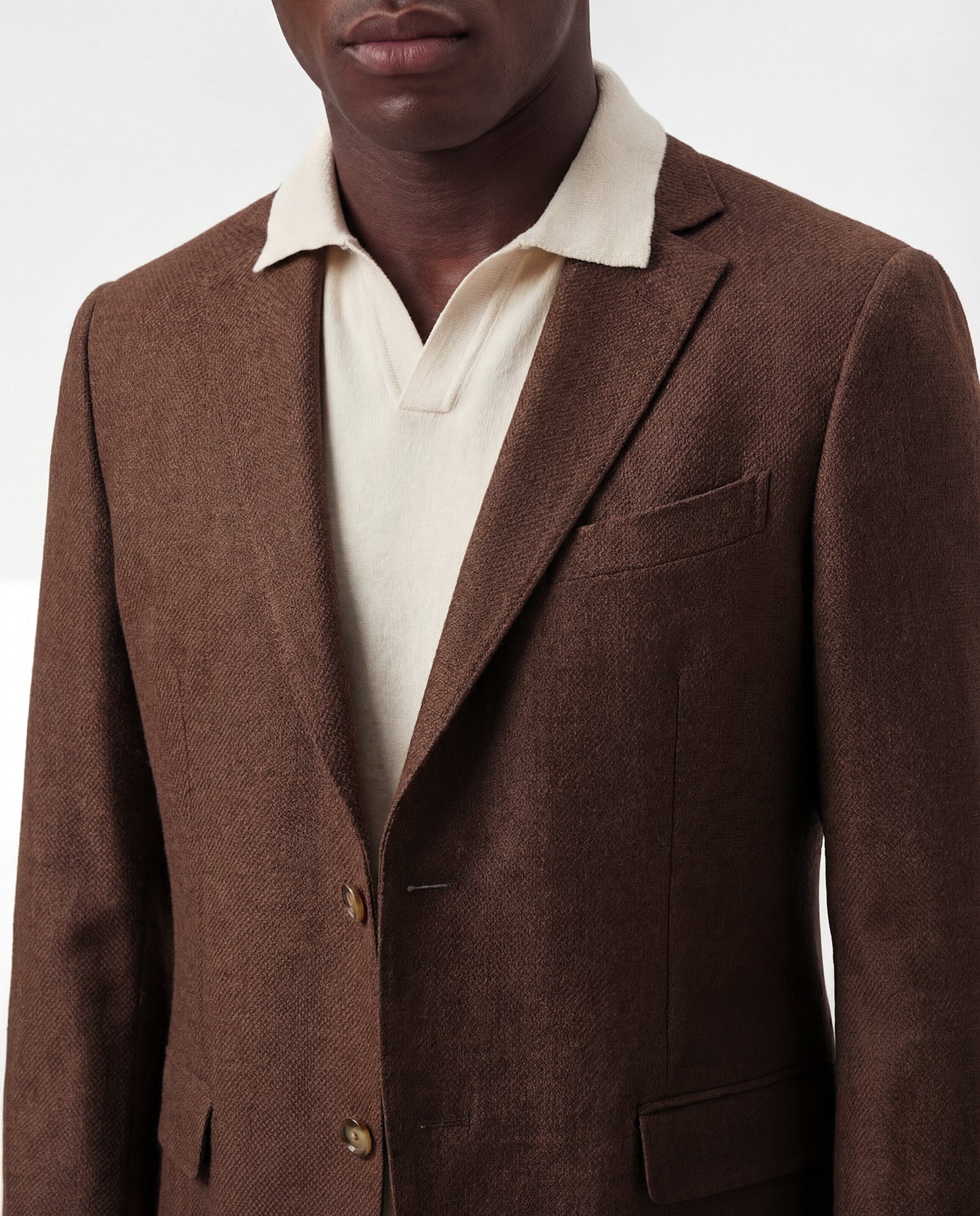 Abito monopetto in micro nido