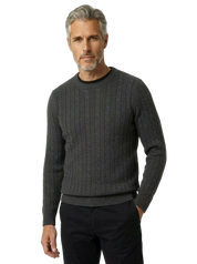 Maglia treccia