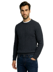 Maglia treccia