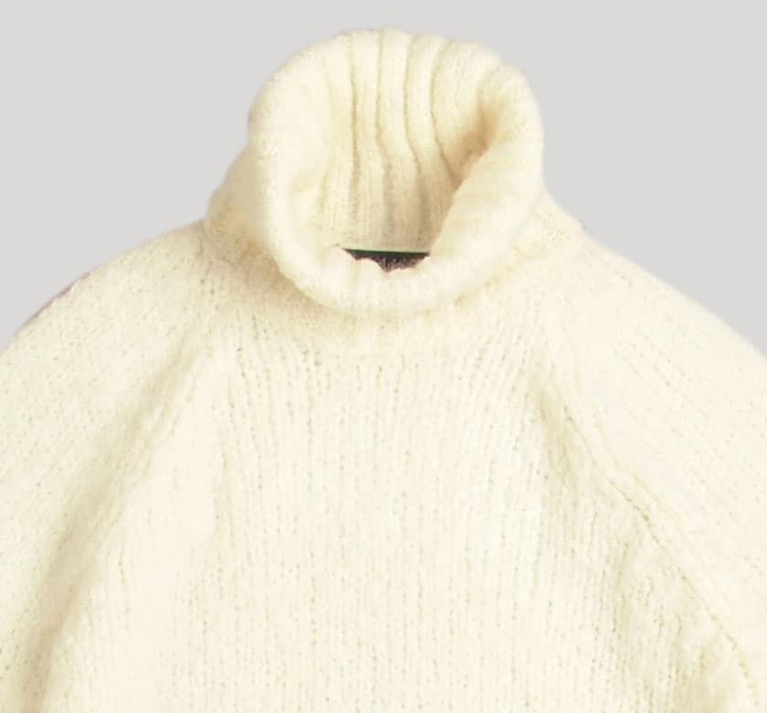 Turtleneck Soft Sweater for woman