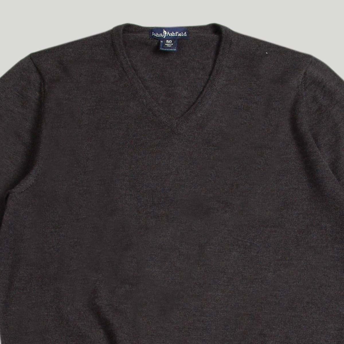 Men's V-neck Merinos Wool Sweater